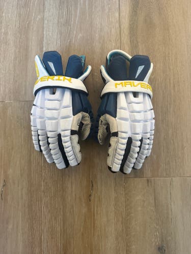 Michigan Wolverines Maverik Shift Lacrosse Gloves
