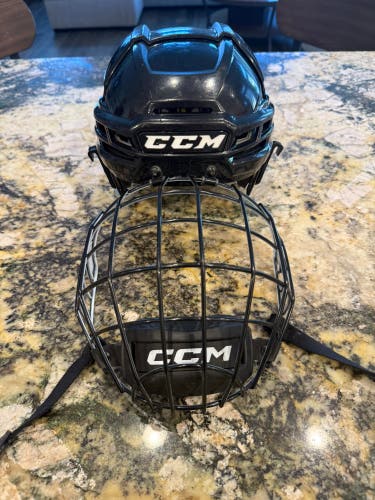 Small CCM Tacks 910 Helmet (Used)