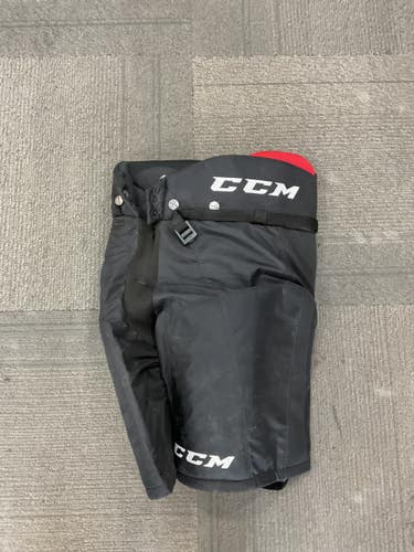 Used CCM QLT 230 Junior Pant Black XL 11614-S000242446