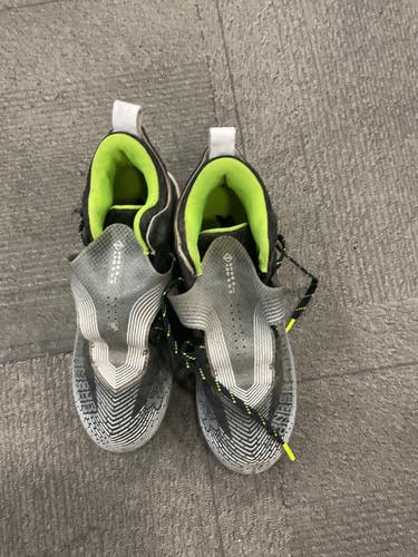 Used Under Armour Adult FB Cleats Yellow Senior 10 11614-S000242658