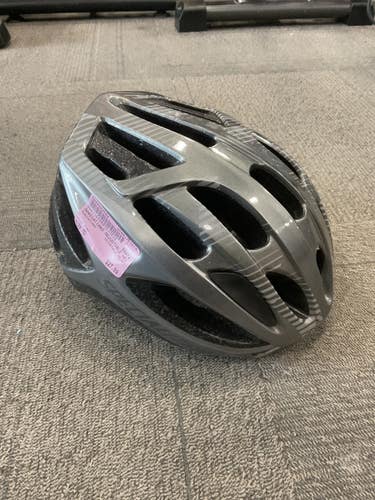 Used Specialized ADJUSTABLE HELMET Bike Helmet Grey MD 11614-S000242582