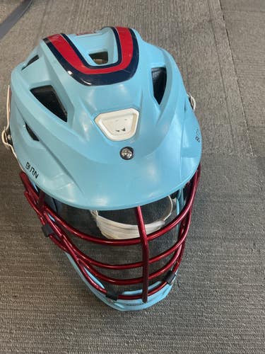 Used Warrior BURN Lacrosse Helmet Light blue SM 11614-S000242531