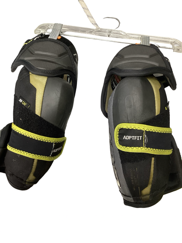 Used CCM AS-V Senior Elbow Pads MD 11613-S000188726
