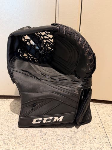 CCM Lefevre P2.9 Glove (Used)