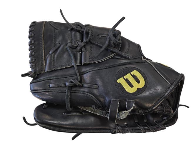 Used Wilson A2000 CK22 BB/SB Glove RH Throw Black 11 3/4" 11450-S000527646