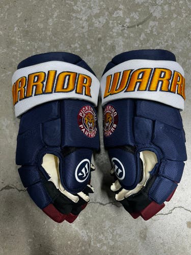 14” Warrior Alpha Pro Gloves (New) Pickering Panthers Prostock
