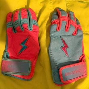 Bruce Bolt Max Clark edition Youth Medium Batting Gloves (Used)
