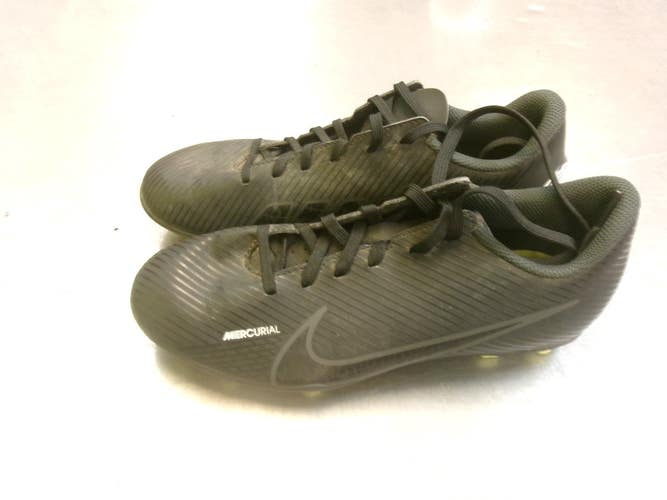 Used Nike Soccer Cleats Black Senior 6 11339-S000205961