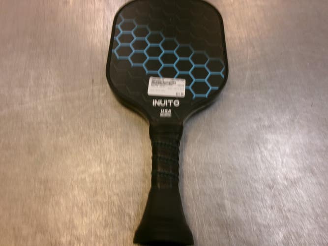 Used INUITO BLUE Pickleball Racquet Royal Blue 11339-S000206232