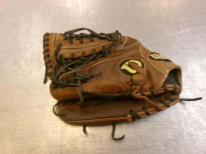 Used Wilson A950 BB/SB Glove LH Throw Brown 11 3/4" 11339-S000206145