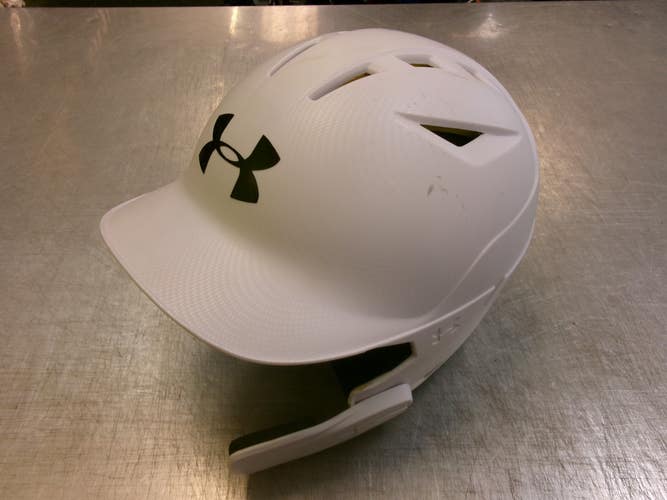 Used Under Armour HELMET Batting Helmet No Mask White SM 11339-S000206270