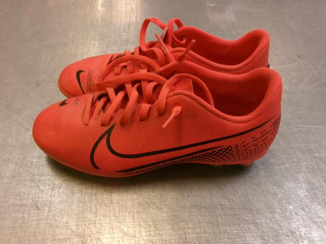 Used Nike Soccer Cleats Orange Junior 03 11339-S000206265