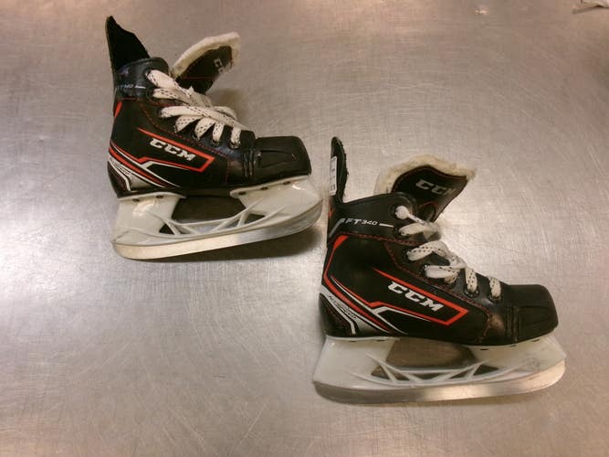 Used CCM FT 340 Youth Hockey Skate Youth 12.0 11339-S000205881
