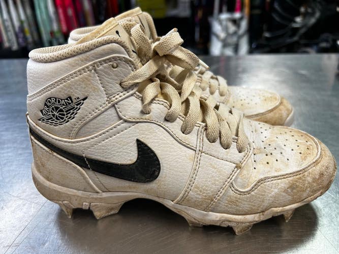 Used Nike AIR JORDAN Jr FB Cleats White Junior 04 11868-S000071473