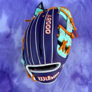 GOTM April 25" Wilson A2000 RH Infield Baseball Glove 11.75" (New)