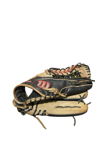 Used Wilson A2000 BB/SB Glove RH Throw Black 12 1/4" 11834-S000056185