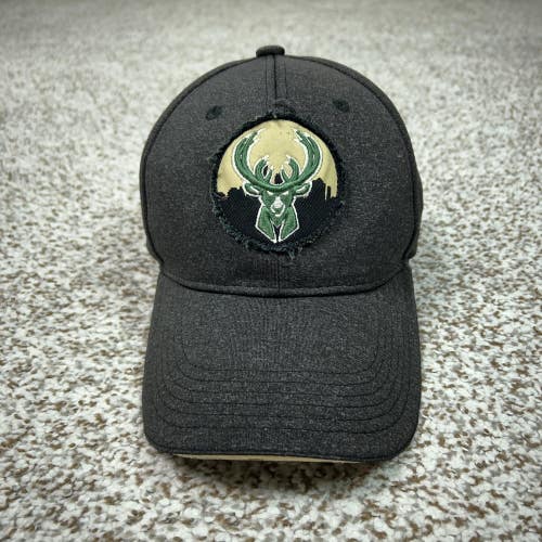 Milwaukee Bucks Hat Cap Snap Back Mens Black Green NBA Basketball Fear Deer