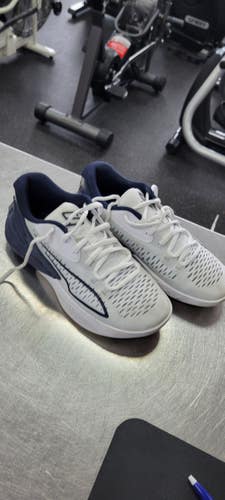 Used VB Shoes Adult None Senior 6 11497-C000160874