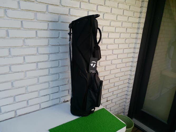 TaylorMade FlexTec Carry/Stand Golf Bag