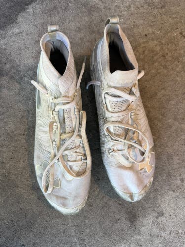 Men's Size M 11.0 (W 12.0) Adult Under Armour Spotlight MC (Used)