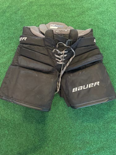 Black Bauer Elite Hockey Goalie Pants (Used) | Intermediate Medium
