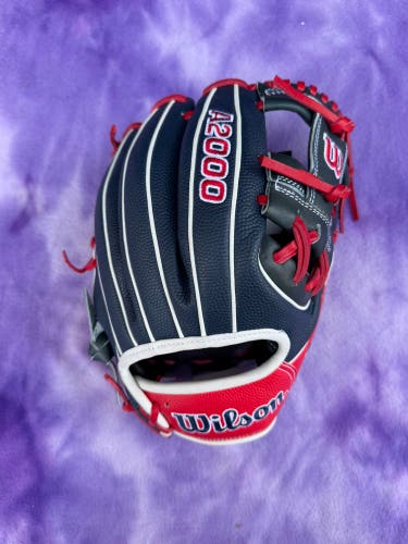 GOTM July 24 Wilson A2000 RH Infield Baseball Glove 11.5" (New)