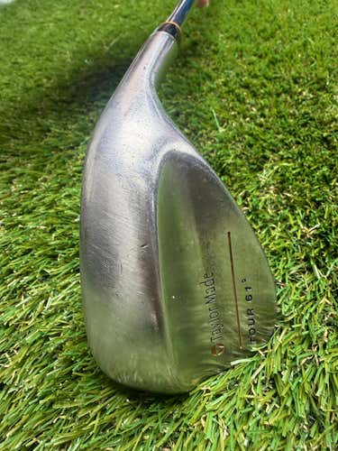 TaylorMade - TOUR 61*	- Wedge 61* - Steel - Wedge Flex - RH