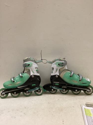 Used RollerDerby V TECH 500 ADJ 6-9 Senior Rec Fitness Skates Turquoise Adjustable 11725-S000507330