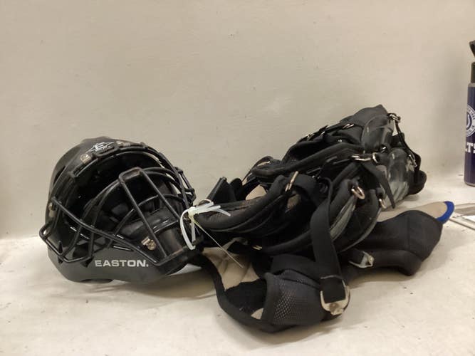Used Easton EASTON YOUTH CATHCER SET Catchers Equipment Other 11725-S000504870