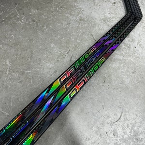 3 PACK 77 Flex P28M Senior Bauer Tracer Left Hand Hockey Stick Pro Stock NHL (New)