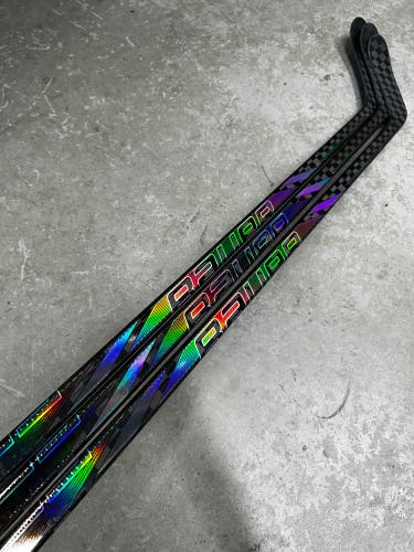 3 PACK 77 Flex P28M Senior Bauer Tracer Left Hand Hockey Stick Pro Stock NHL (New)