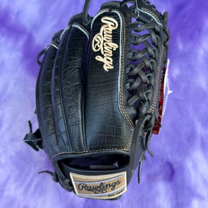 Black Rawlings Heart of the Hide RH Outfield Baseball Glove 11.25" (New)