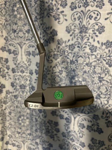 Men's Blade Right Handed Putter Steel 35" (Used)