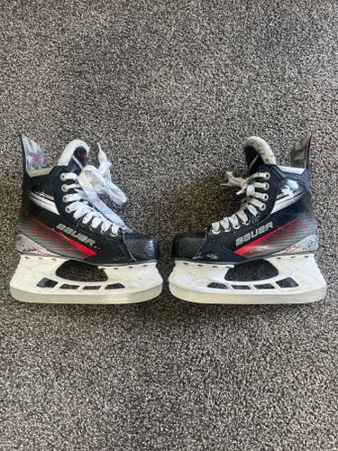 Black/Gray 2024 Bauer Vapor XLTX Pro+ Hockey Skates Regular Width Size 5 (Used)