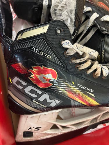 2022 CCM Tacks AS-570 Hockey Skates 6.5 (Used)