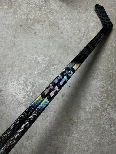 2 PACK 85 Flex P29 Senior CCM Trigger 10 Pro Left Hand Hockey Stick (New) Pro Stock