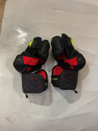Intermediate Medium Bauer Vapor 3X Elbow Pads (Used)