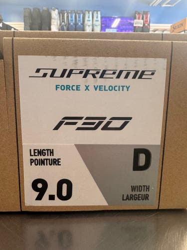 BRAND NEW!!! 2026 Bauer Supreme F30 Hockey Skates Regular Width Size 9