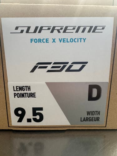 BRAND NEW!!! 2026 Bauer Supreme F30 Hockey Skates Regular Width Size 9.5