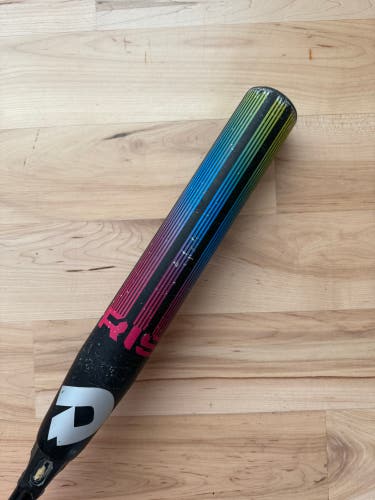 DeMarini Prism Bat 29/18 (-11) Fastpitch Softball Bat