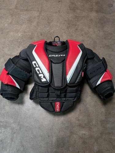 Small / Medium CCM EFlex 6.5 Goalie Chest Protector (Used)