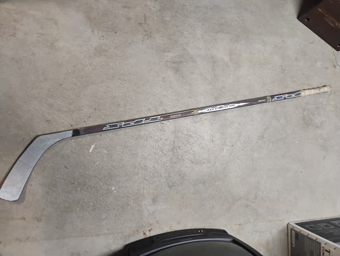 Senior TPS Left Hand Hockey Stick 85 Flex