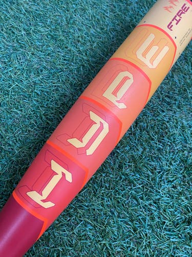 Easton Hype Fire (2 3/4") USSSA Bat (-10) 2025