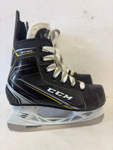 Black CCM Tacks 9060 Hockey Skates Regular Width 12.5 (Used)