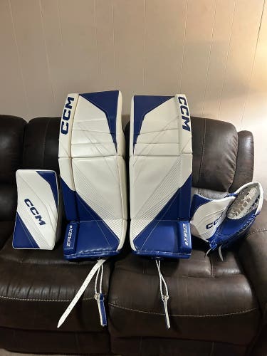 34" CCM EFlex 6 Regular Goalie Full Set (New)