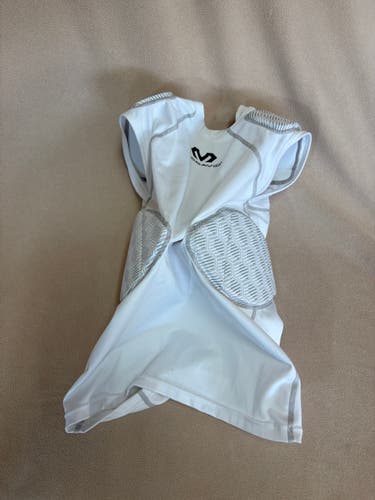 Medium Youth McDavid Rival padded shirt (Used)