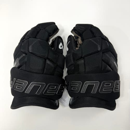 Used Black Bauer Supreme Mach Gloves | 14" | AB779