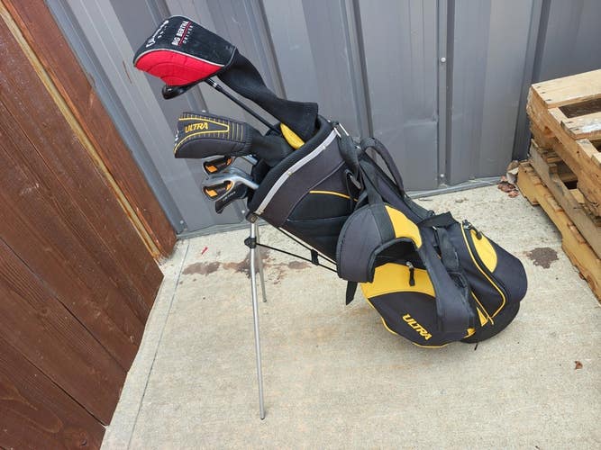 Wilson Ultra 11 Piece Complete Regular Flex Golf Set Stand Bag Callaway Driver