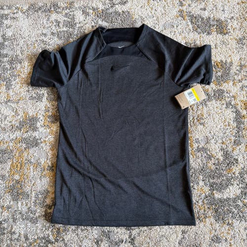 Black Small Men's Nike Jersey (New)