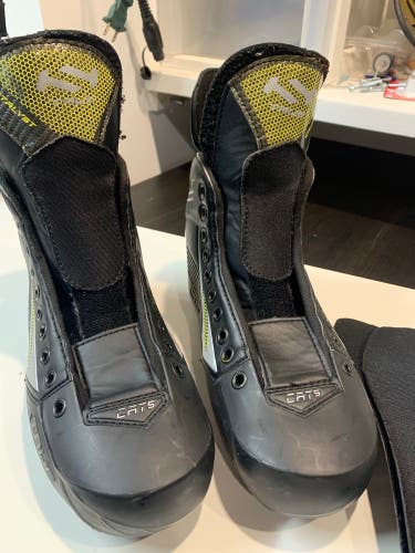 True Catalyst 5 Hockey Skates *Boots only